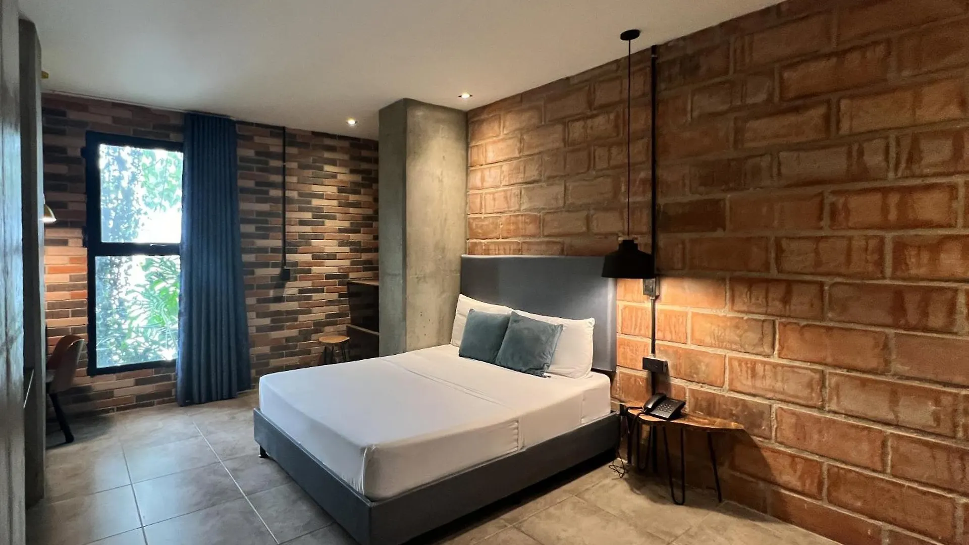 ميديلين Apartahotel Con Piscina