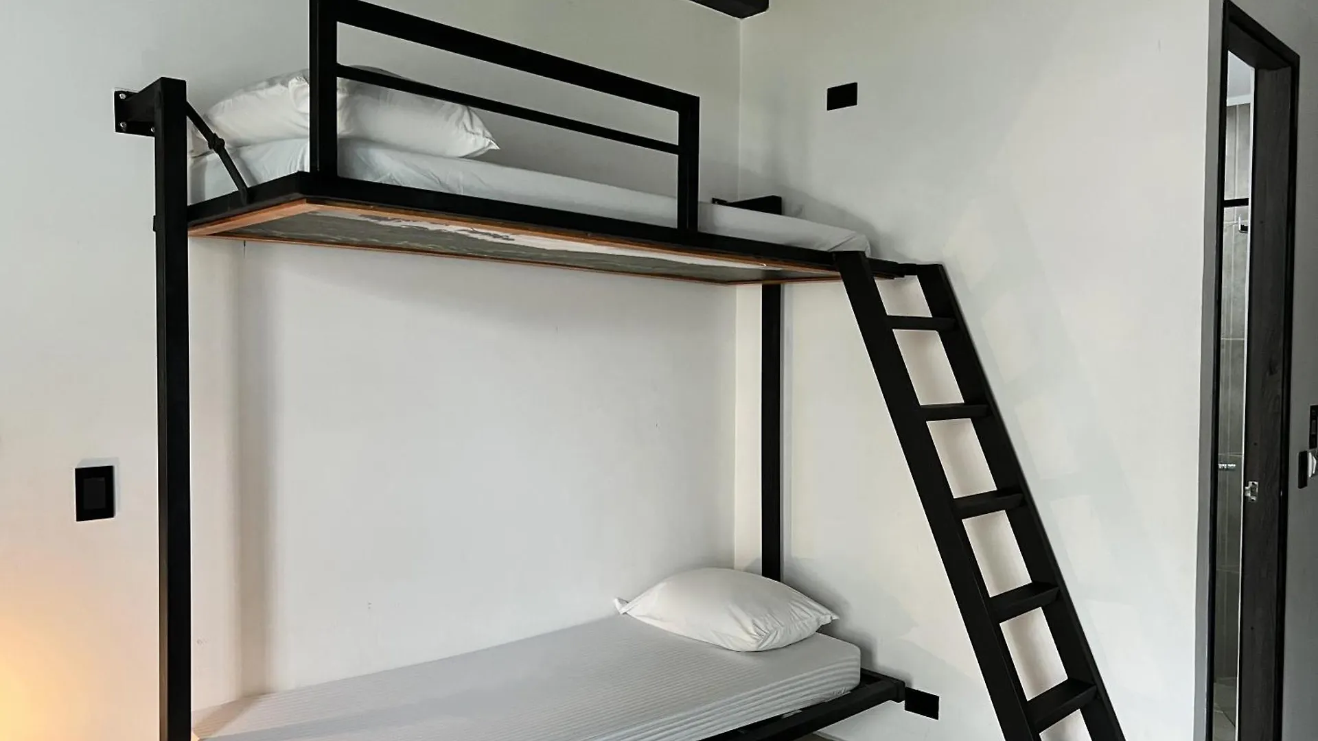Apartahotel Con Piscina Μεντεγίν Κολομβία