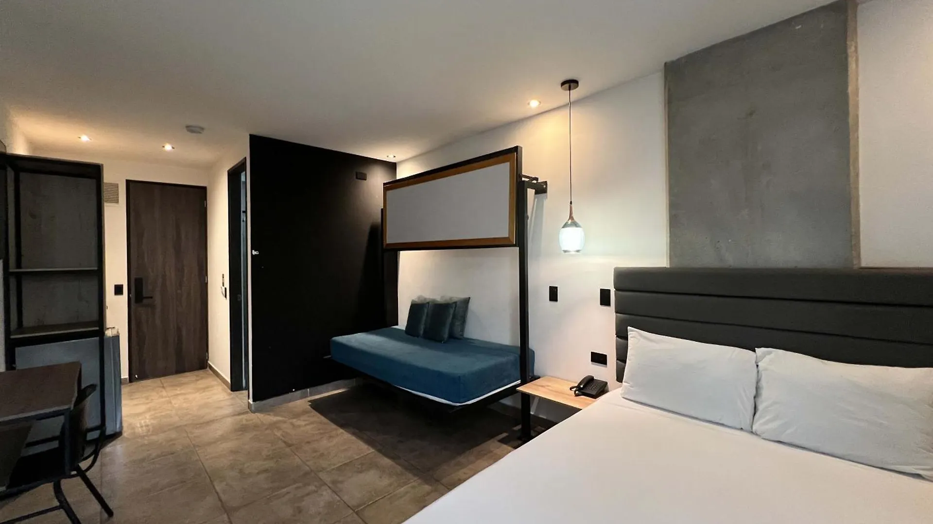 Ξενοδοχείο με διαμερίσματα Apartahotel Con Piscina Μεντεγίν
