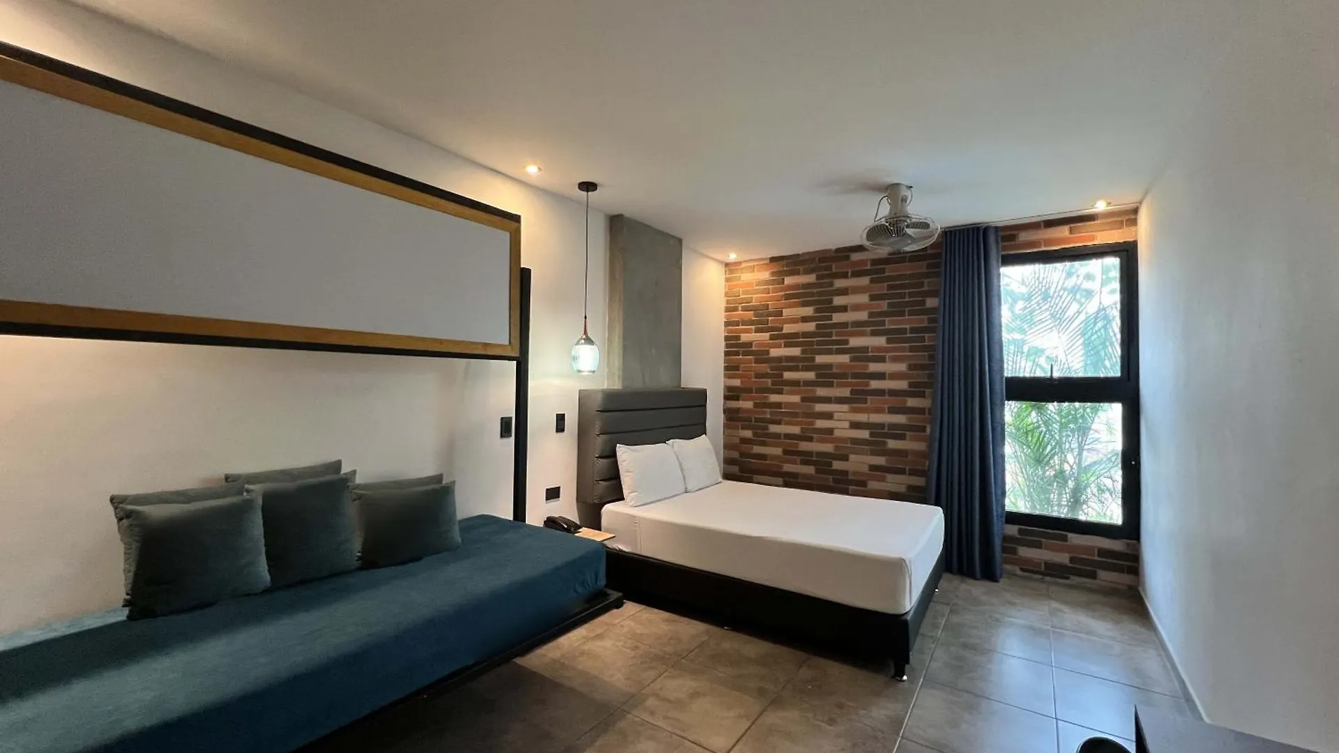 Apartahotel Con Piscina Μεντεγίν