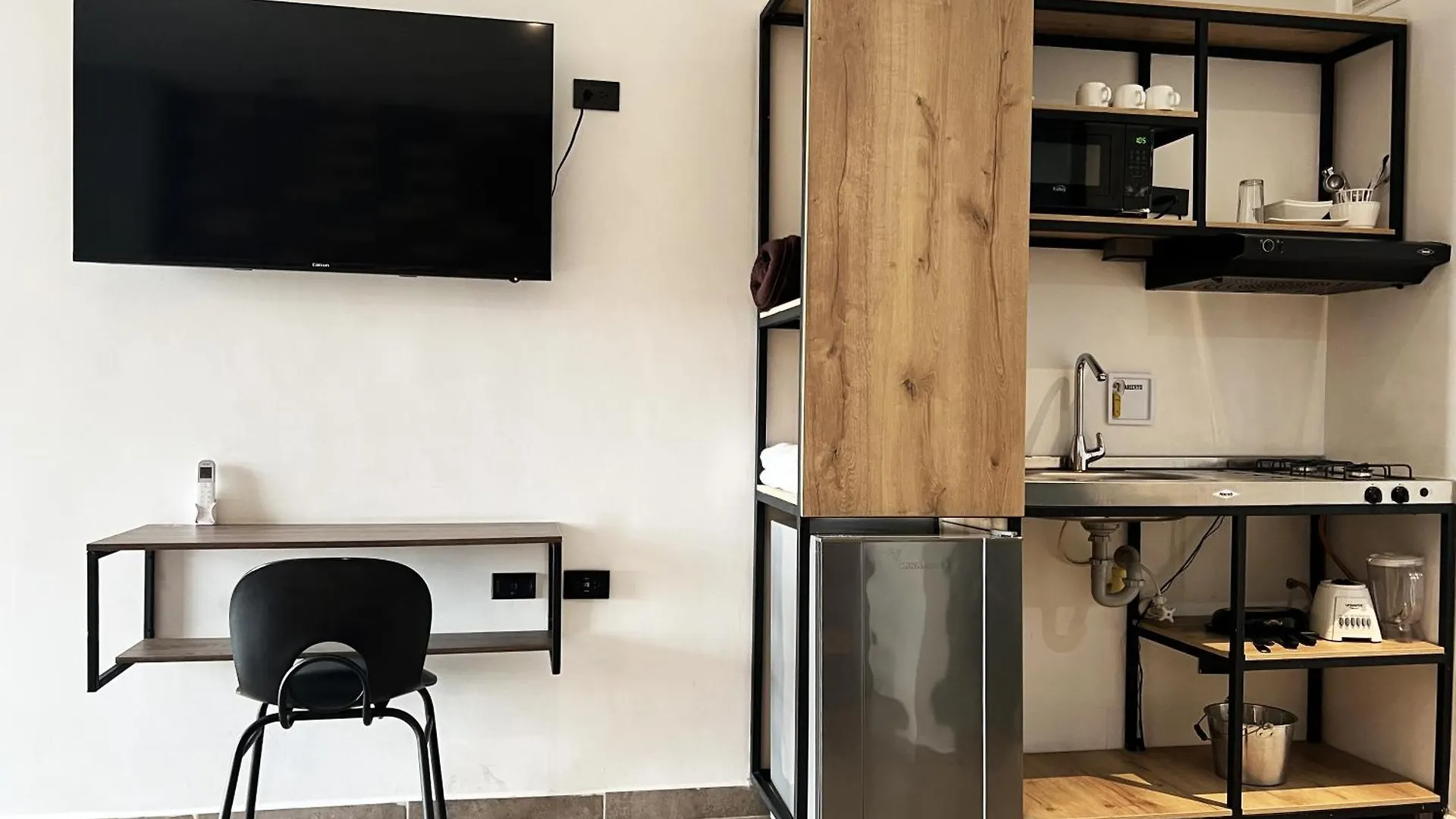 Apartahotel Con Piscina Μεντεγίν 0*,  Κολομβία