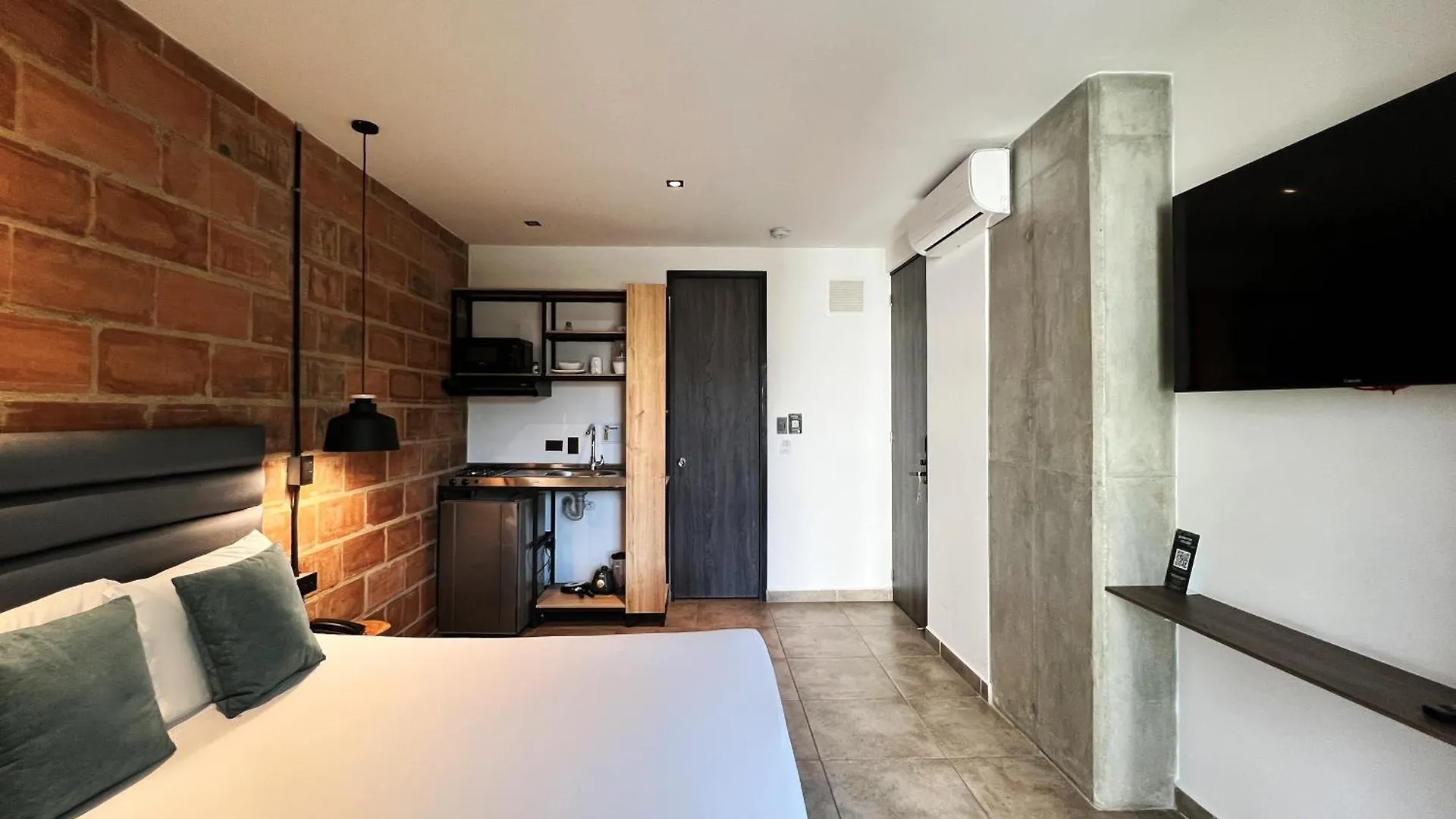 Ξενοδοχείο με διαμερίσματα Apartahotel Con Piscina Μεντεγίν Κολομβία