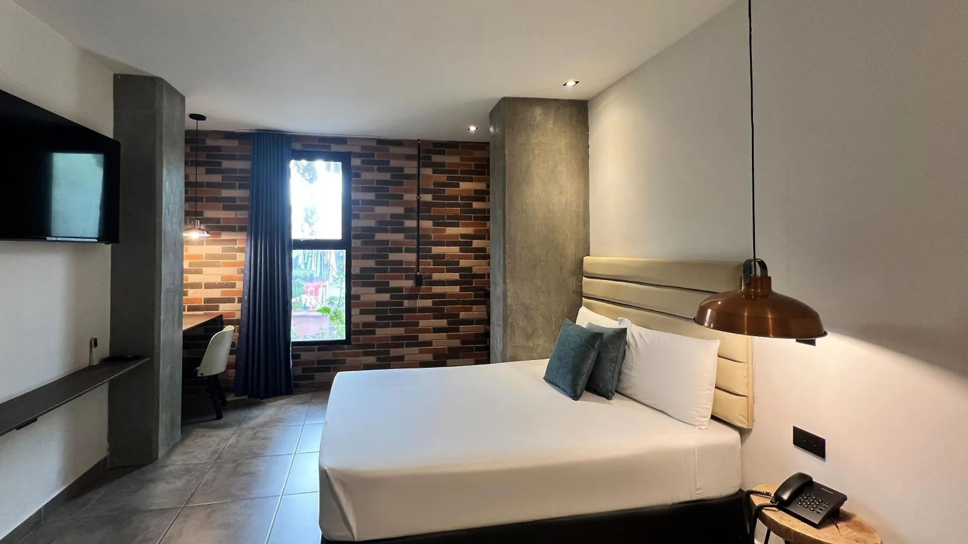 Apartahotel Con Piscina Μεντεγίν