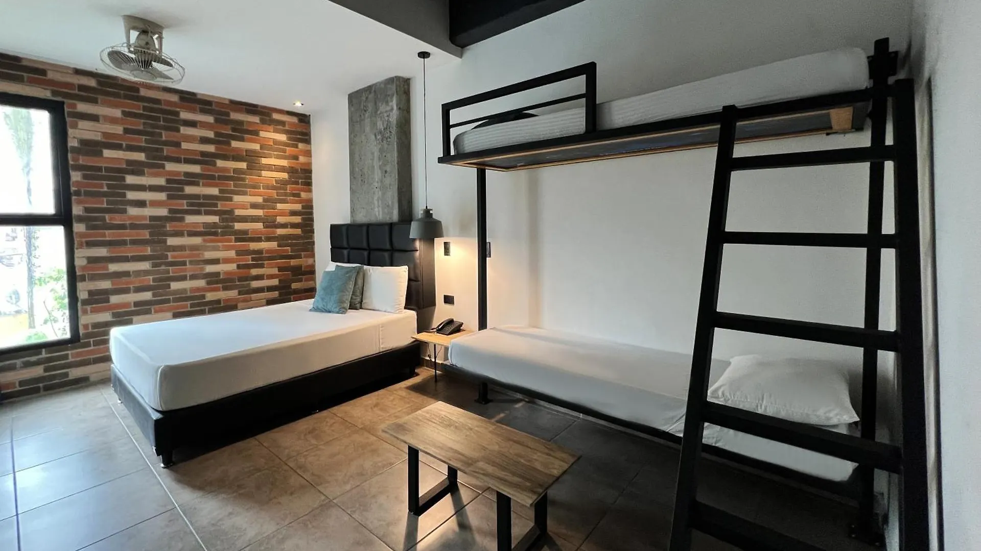 Apartahotel Con Piscina Medellín