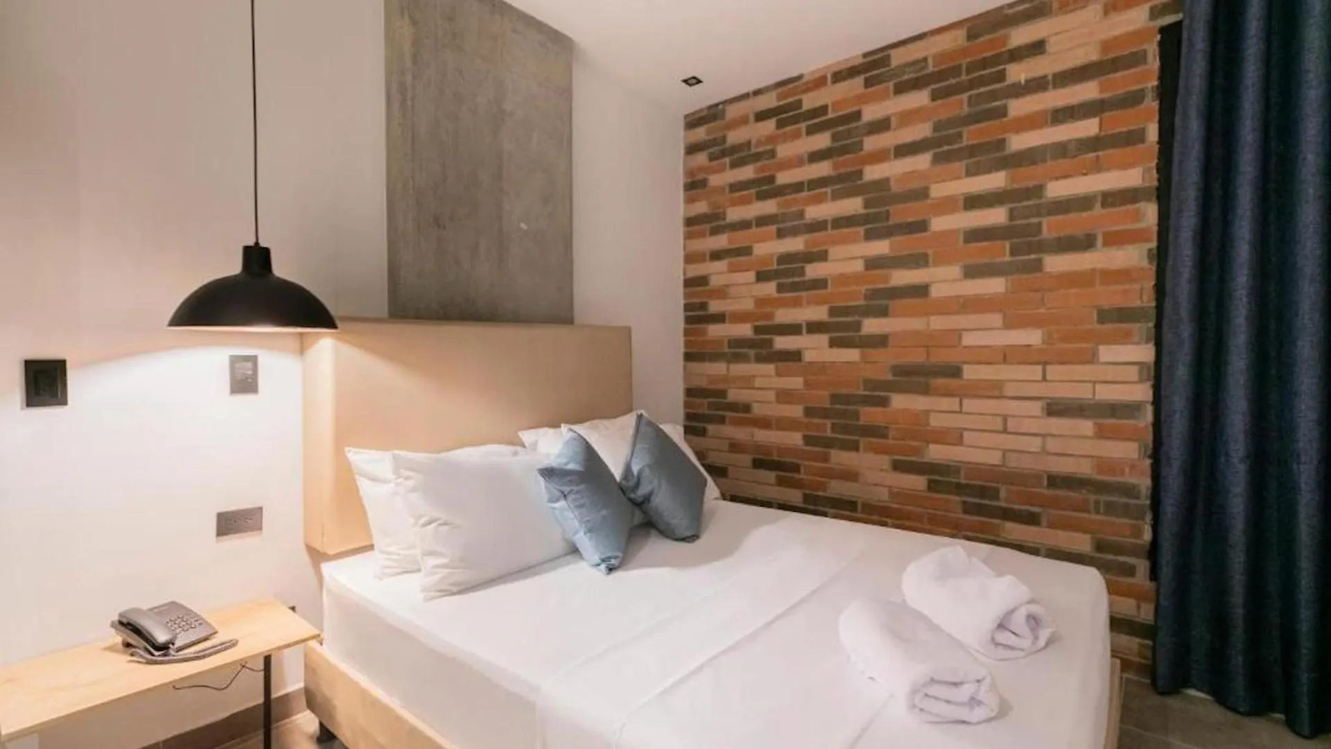 Aparthotel Apartahotel Con Piscina Medellin Colombia